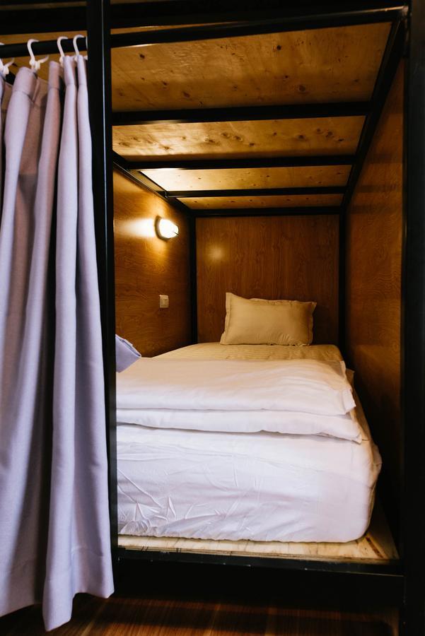 Reddoorz Hostel Near St. Joseph'S Cathedral Hanoi Exterior photo